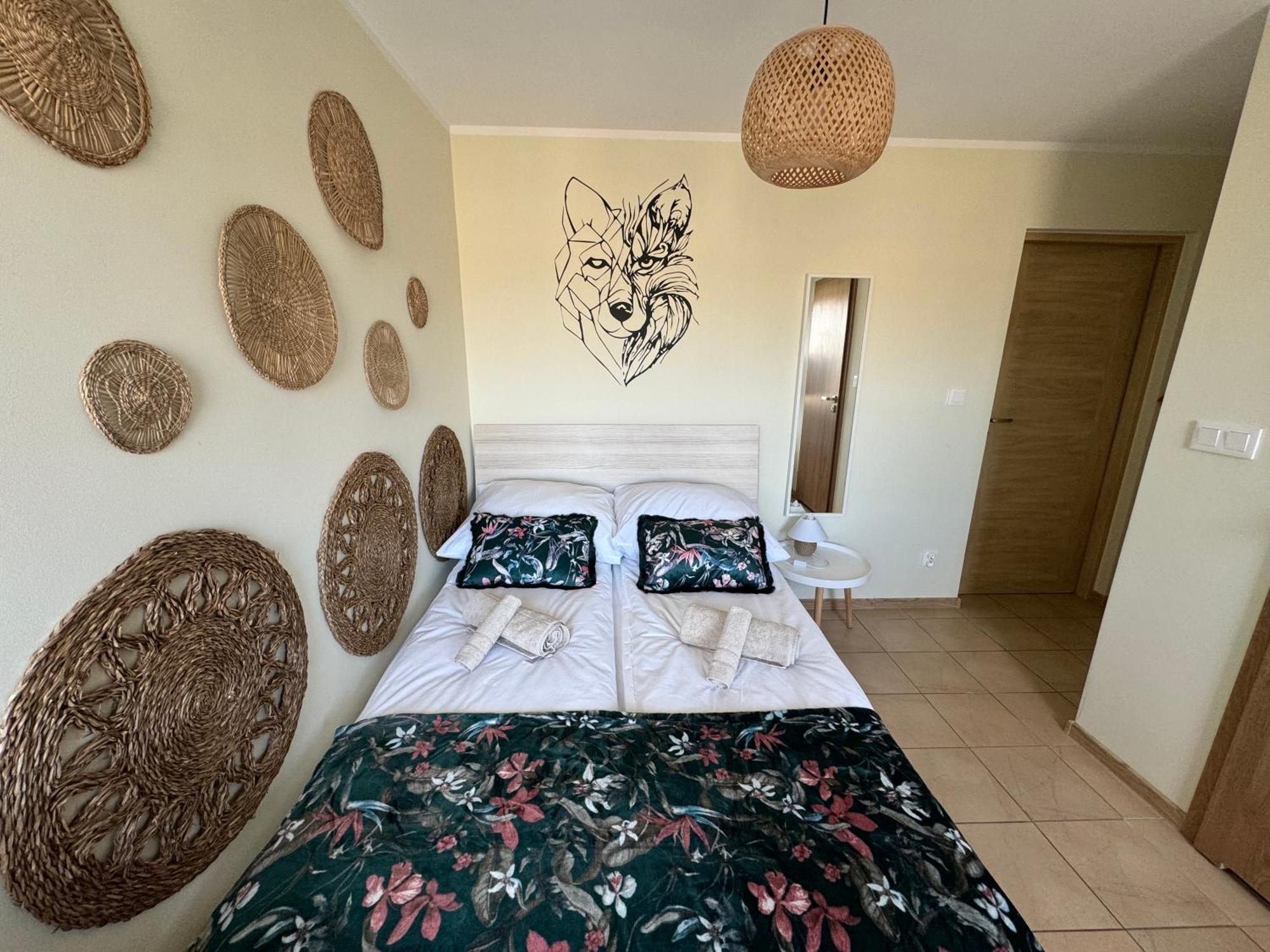 Wilczy Zaulek Hotel Mielno  Bagian luar foto