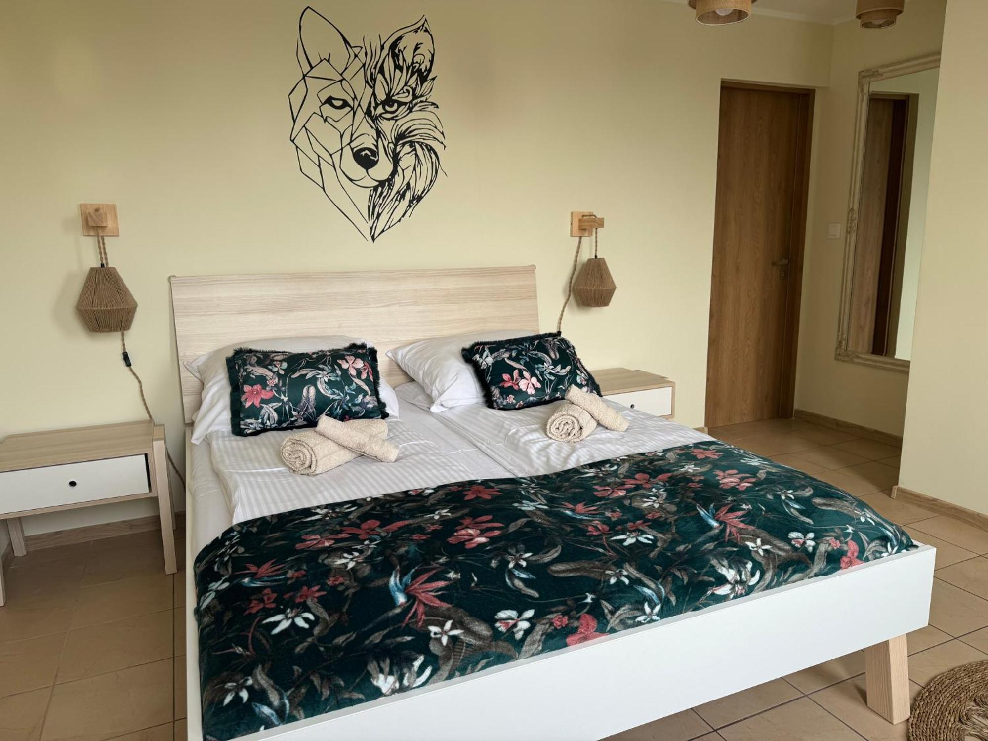 Wilczy Zaulek Hotel Mielno  Bagian luar foto