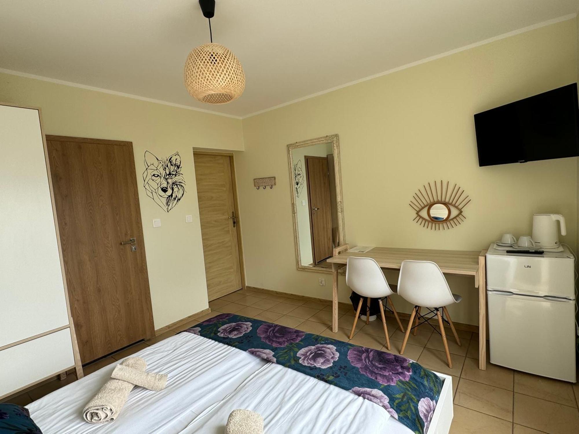 Wilczy Zaulek Hotel Mielno  Bagian luar foto